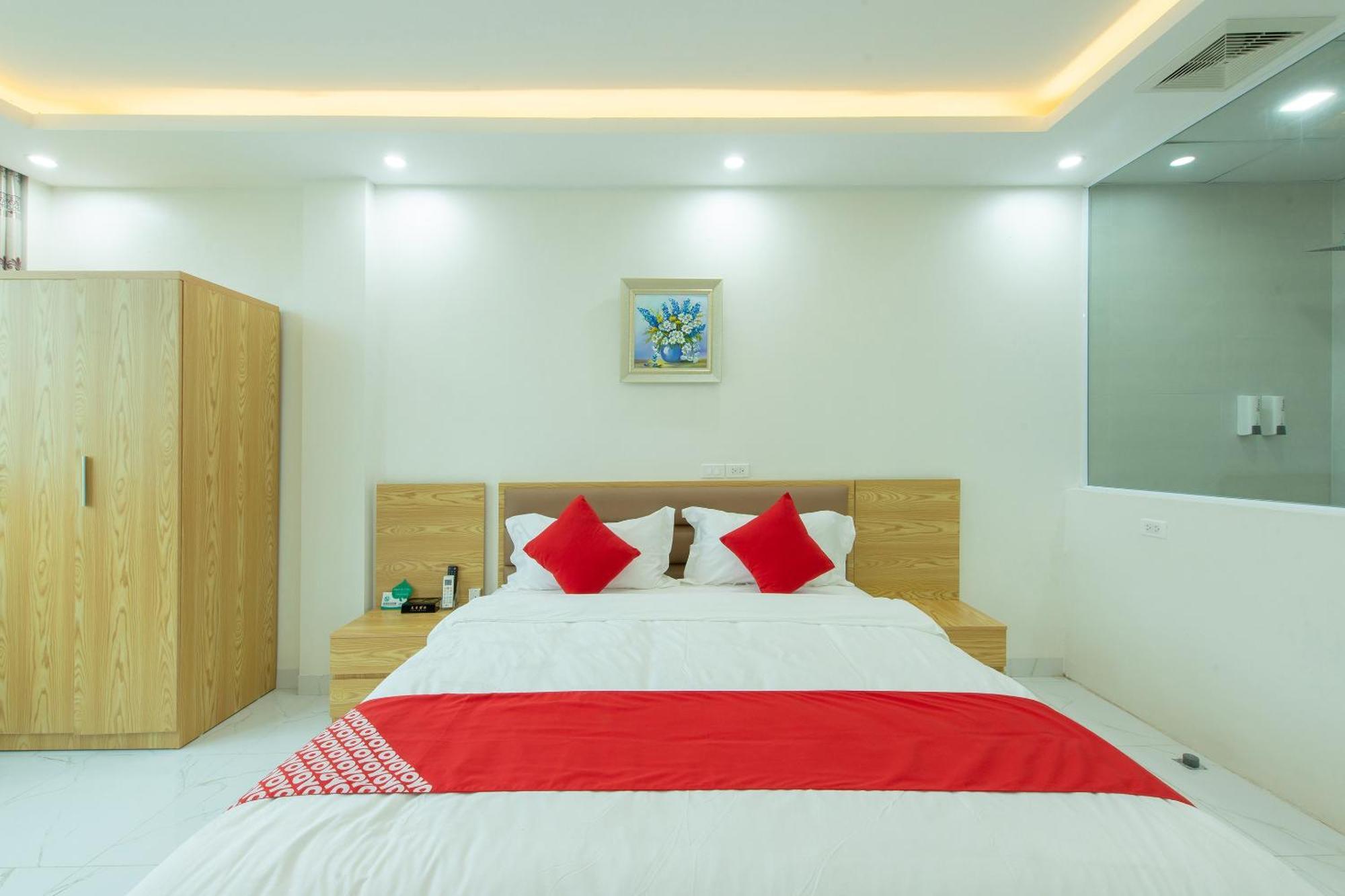 Capital O 417 Truong Son Hotel ハノイ市 エクステリア 写真